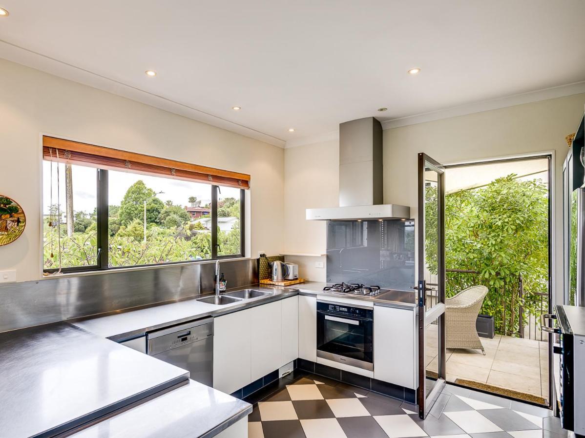 Busby Hill Villa - Havelock North Holiday Home Exterior foto