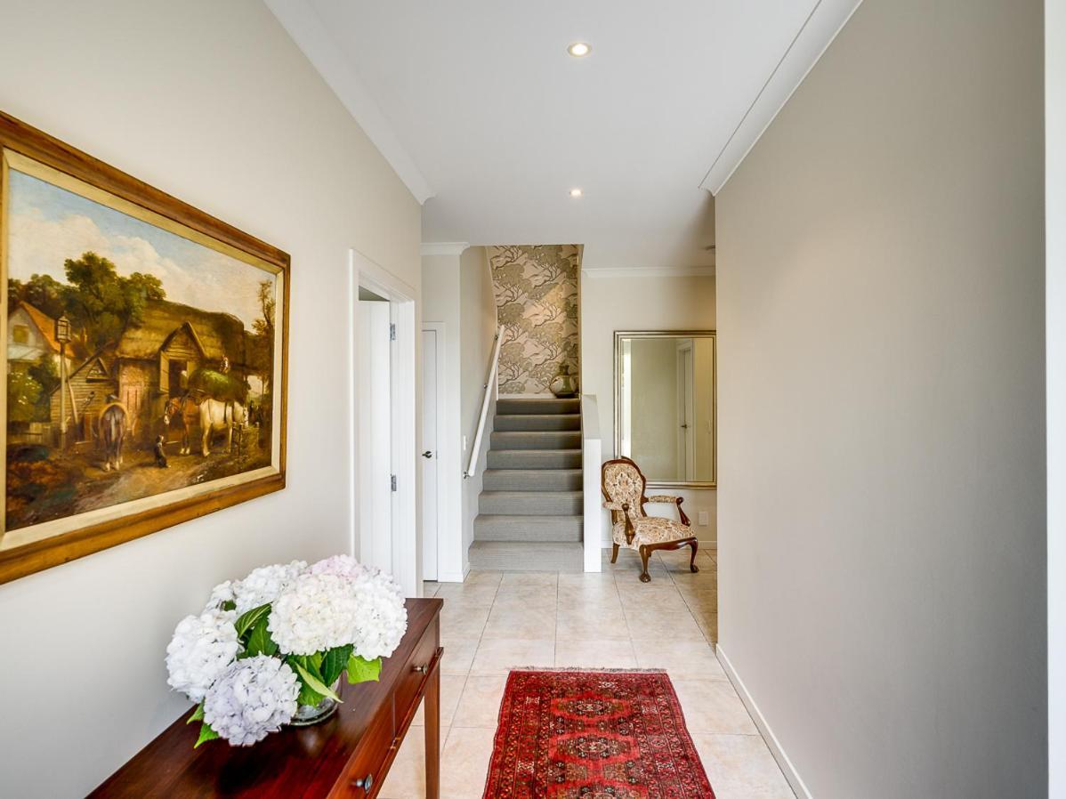Busby Hill Villa - Havelock North Holiday Home Exterior foto